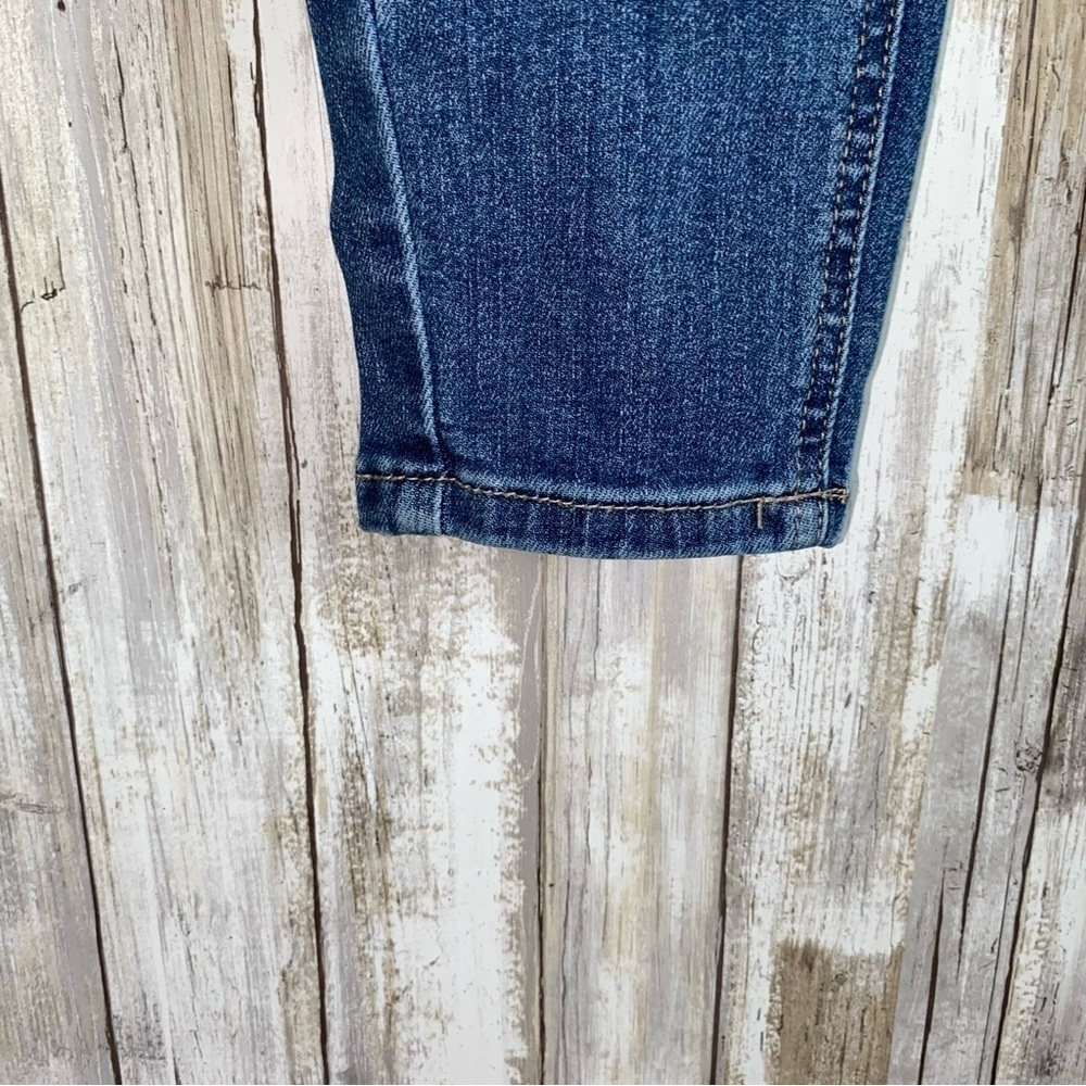 Judy Blue Skinny Fit Jeans - Picture 2 of 7